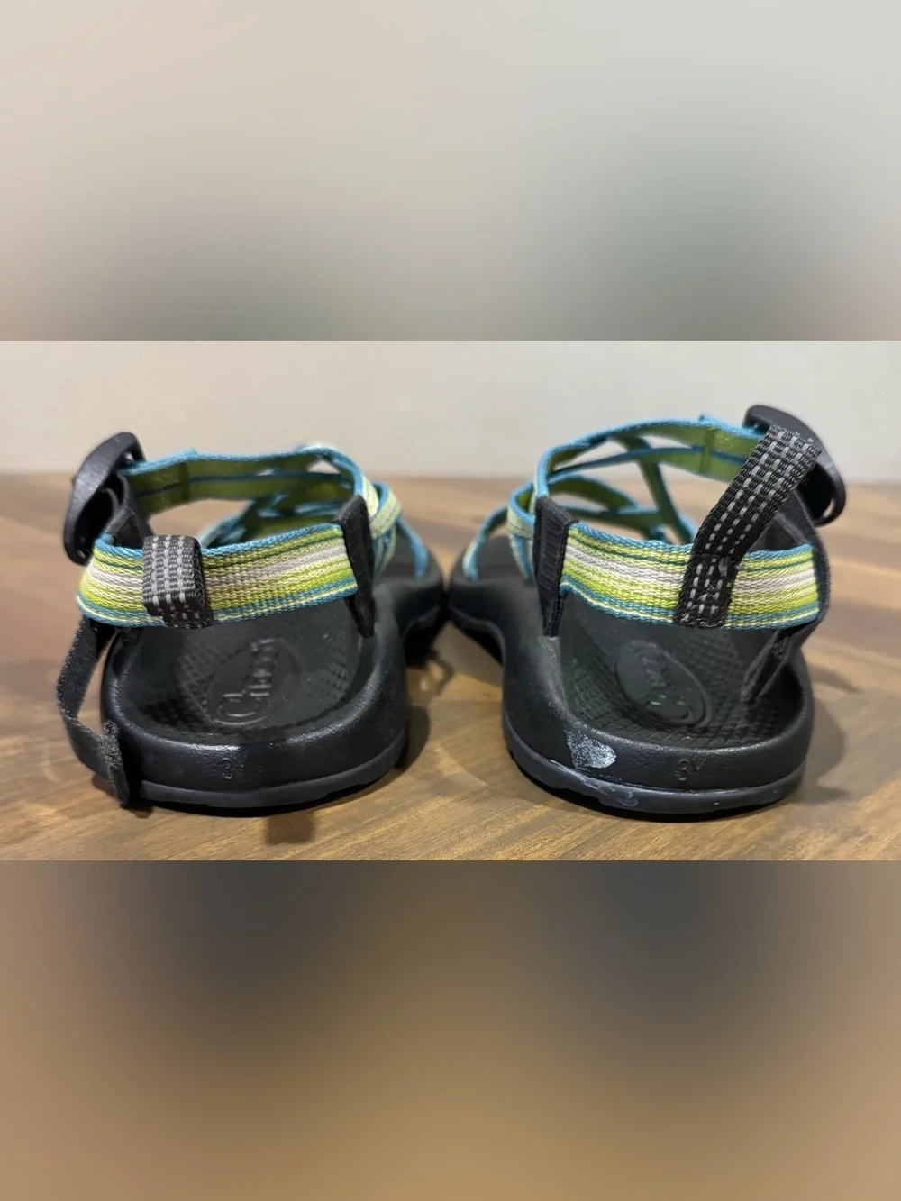 Chaco Blue & Green Strappy Water Sandals Youth 3Y